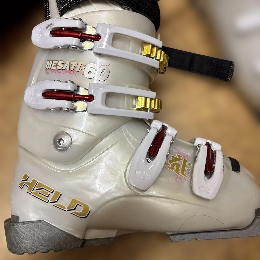 HED スキー靴 ホワイト 4バックルサイズ22.5cm