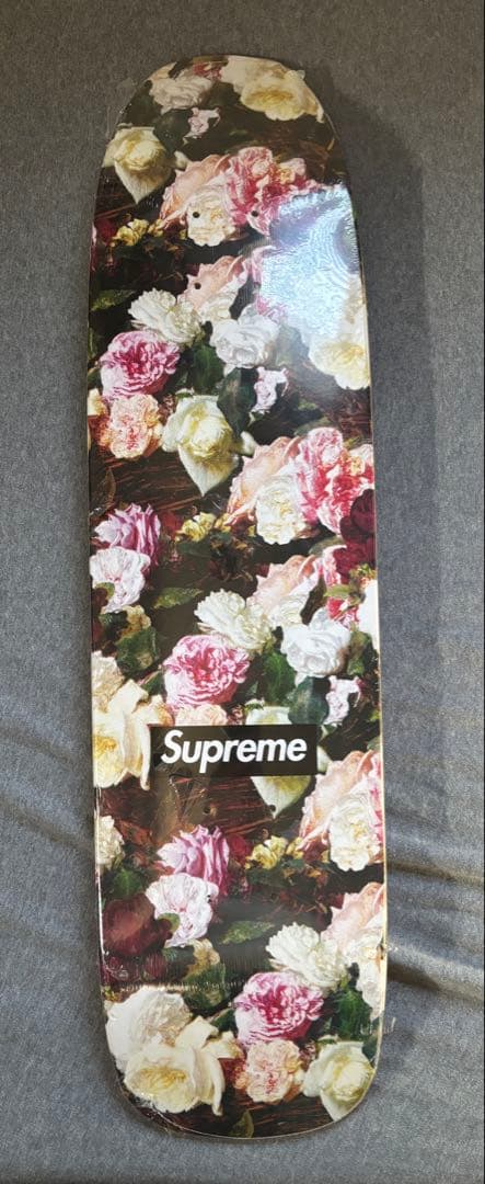 supreme スケートボードデッキ