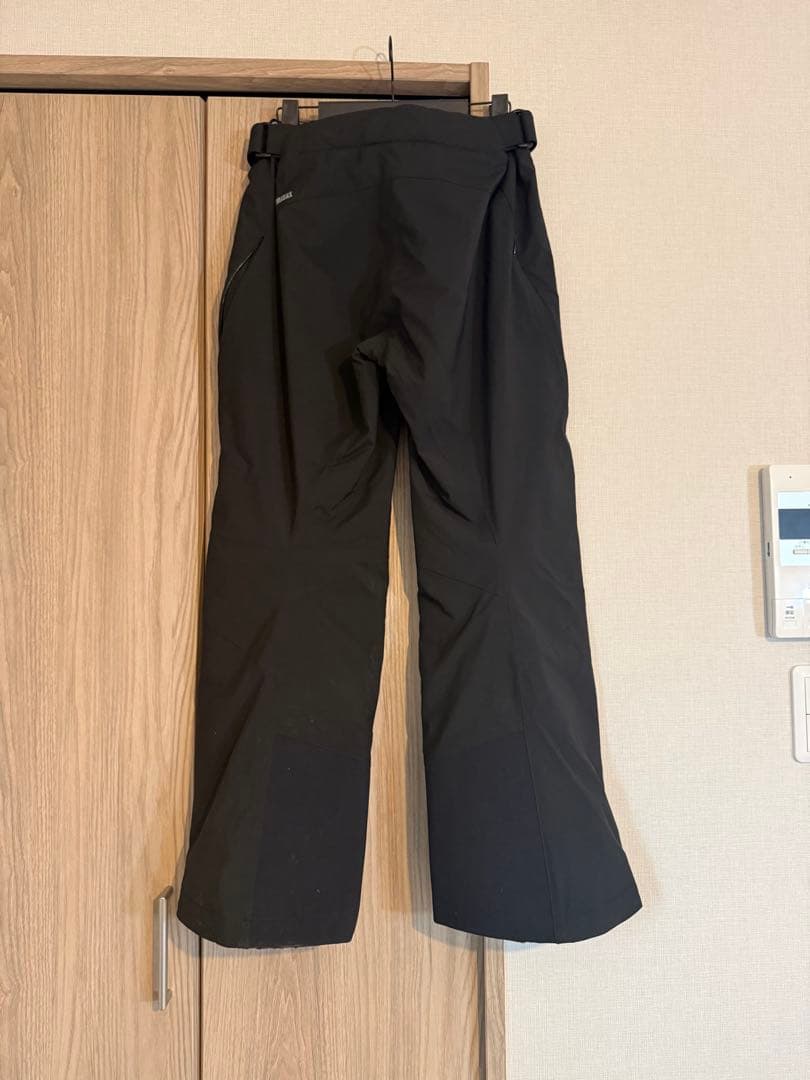 【24/25】Sサイズ デサント DESCENTE 中綿 パンツ 黒