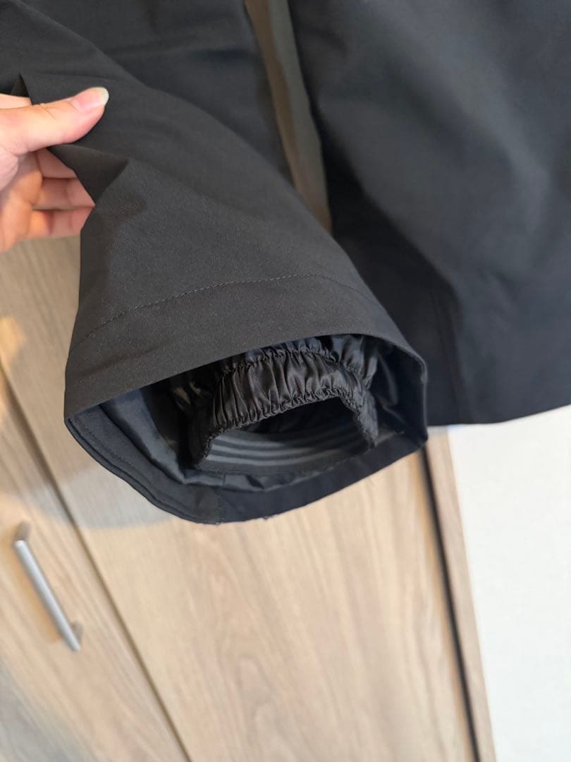 【24/25】Sサイズ デサント DESCENTE 中綿 パンツ 黒