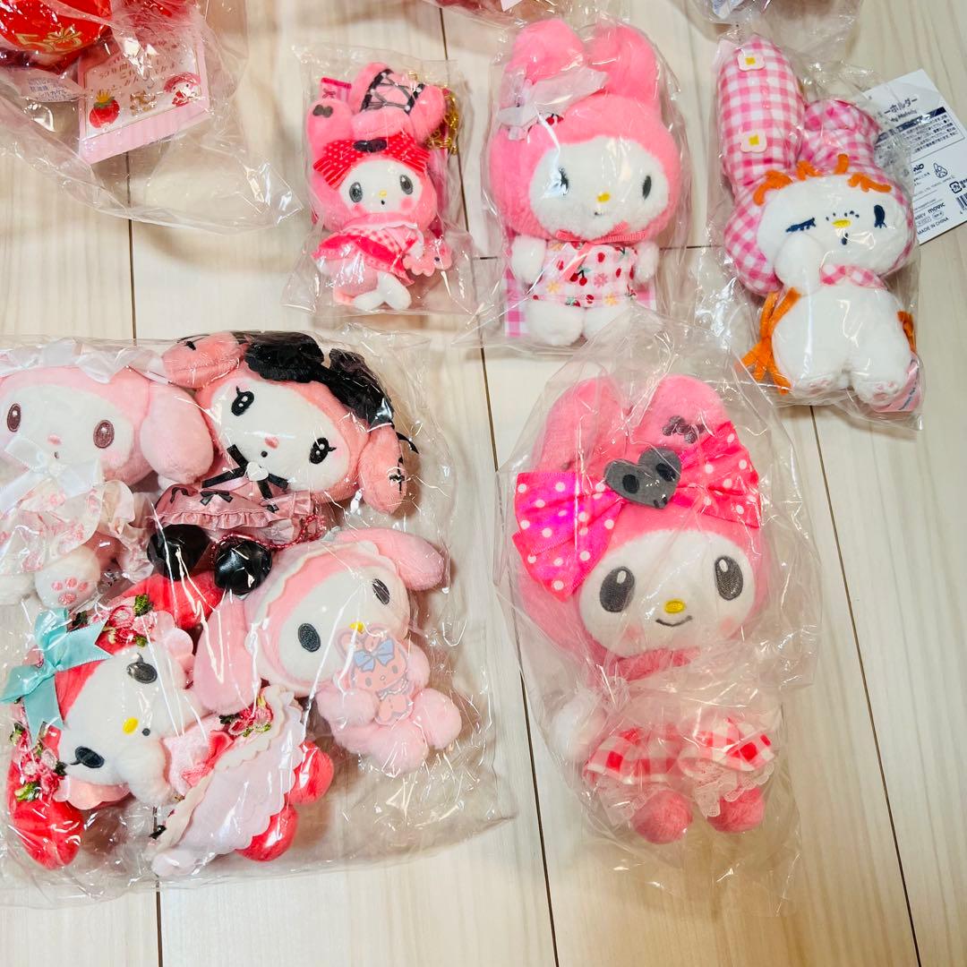 新品未使用　お顔厳選　27点　サンリオ　マイメロディ　ぬいぐるみ　マスコット