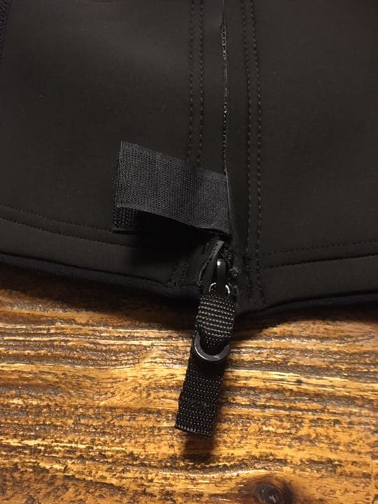 billabong 袖なしタッパー ウェットスーツ