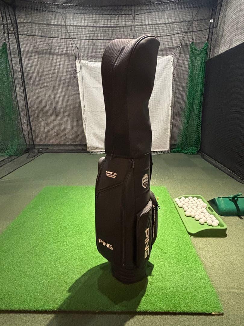ping 2024モデル、スリムタイプキャディーバック。