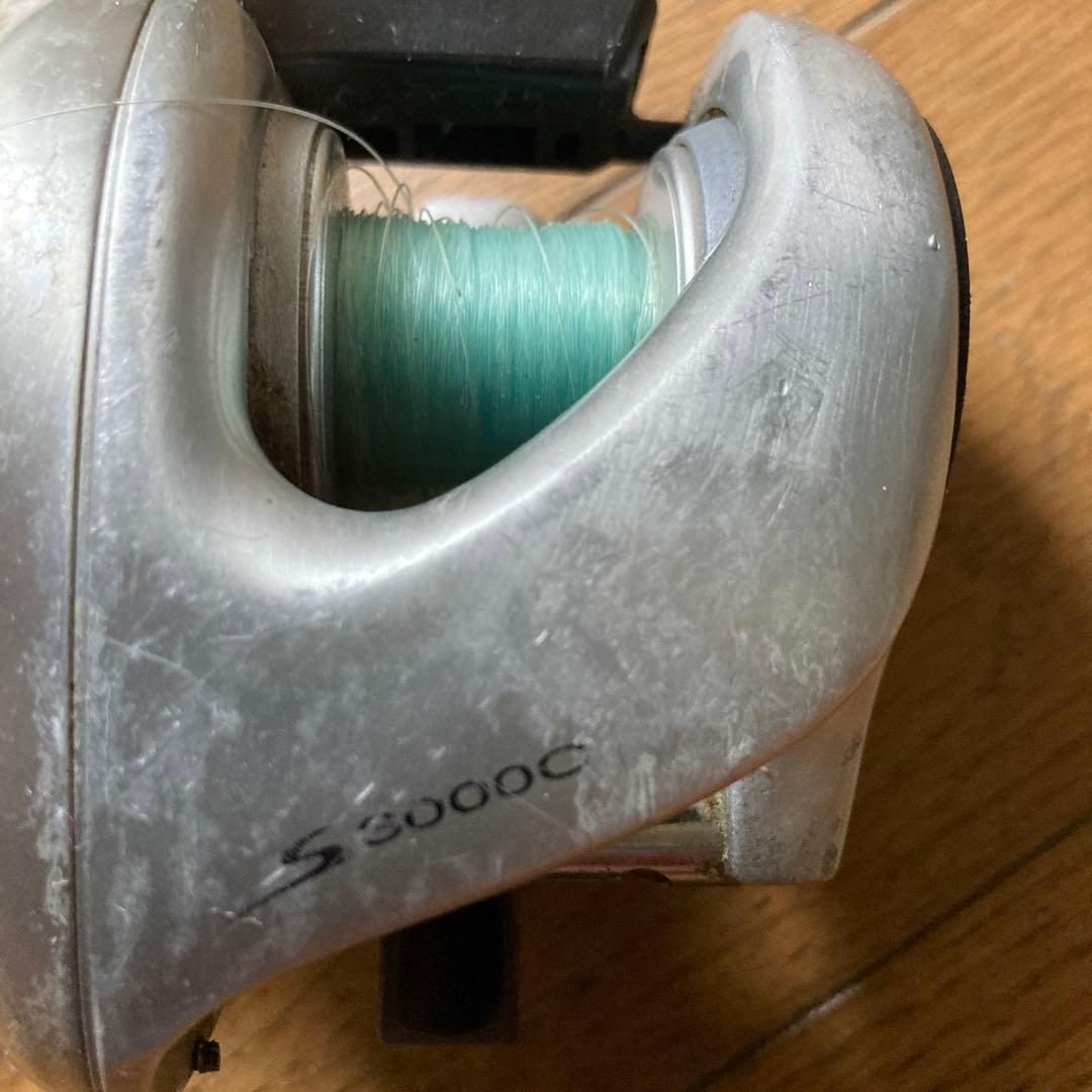 在庫確認しまするのでコメントから釣竿、リールアンバサダー6000ーc、s3000