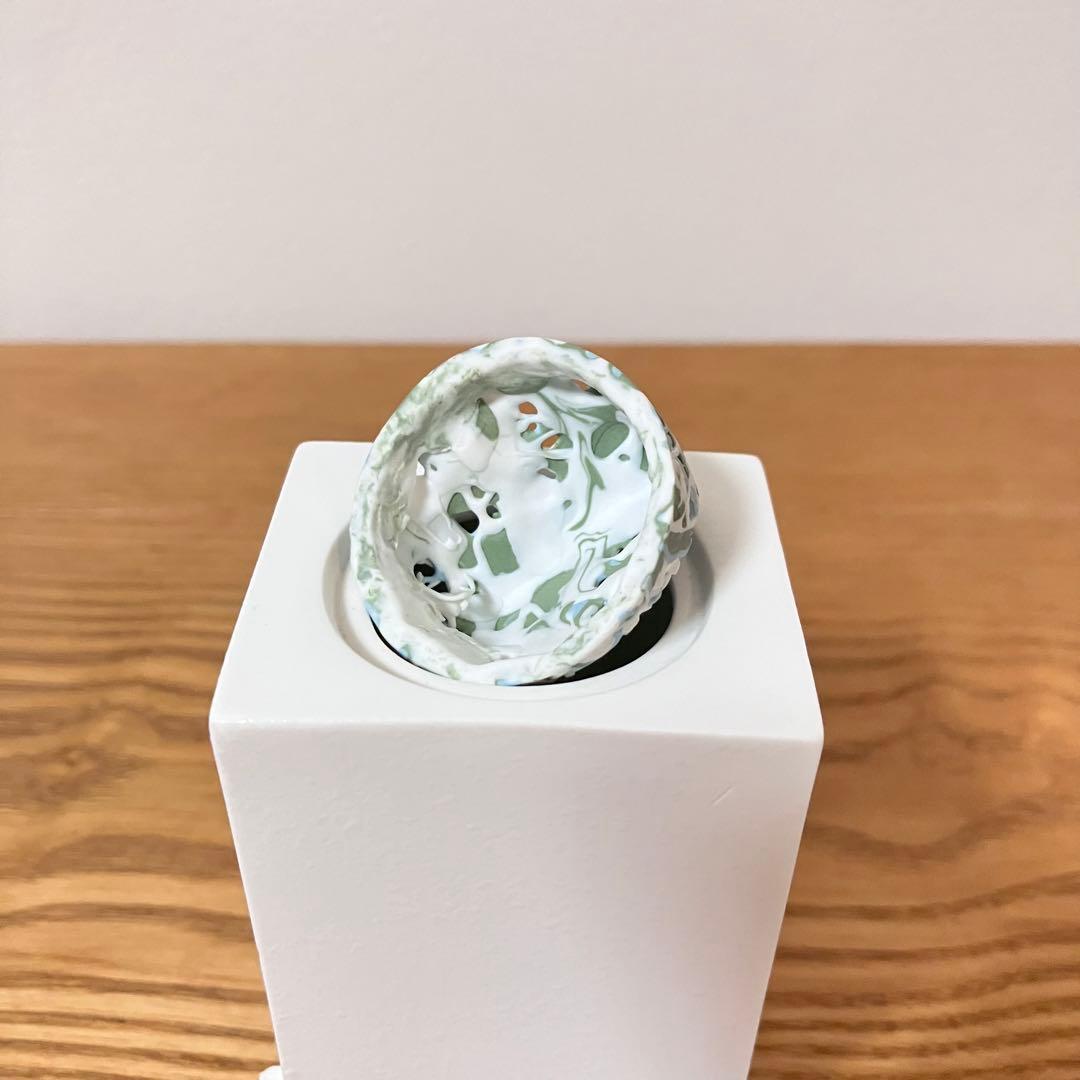 長江重和さん　白磁練上香炉　香炉　「香るかたち」