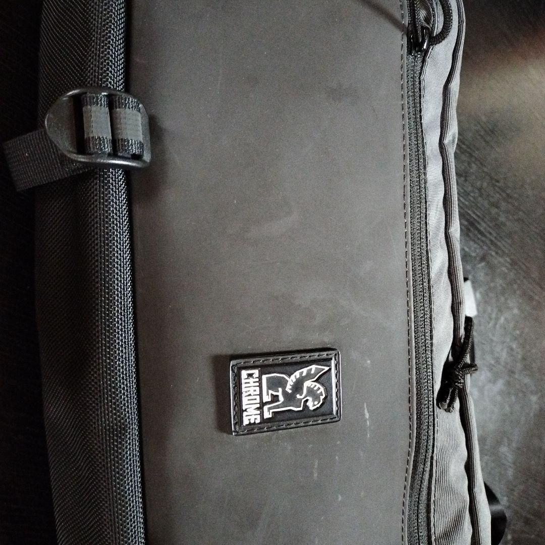 クローム カデットブラック