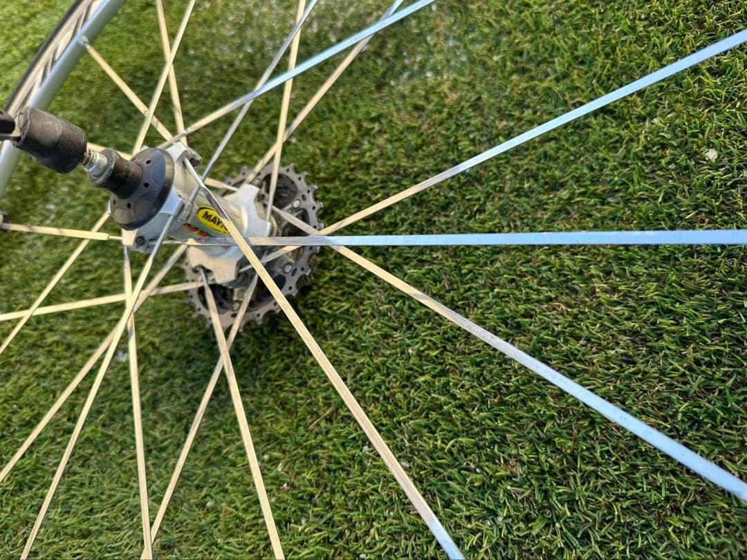 ヴィックMAVIC KSYRIUM ELITE