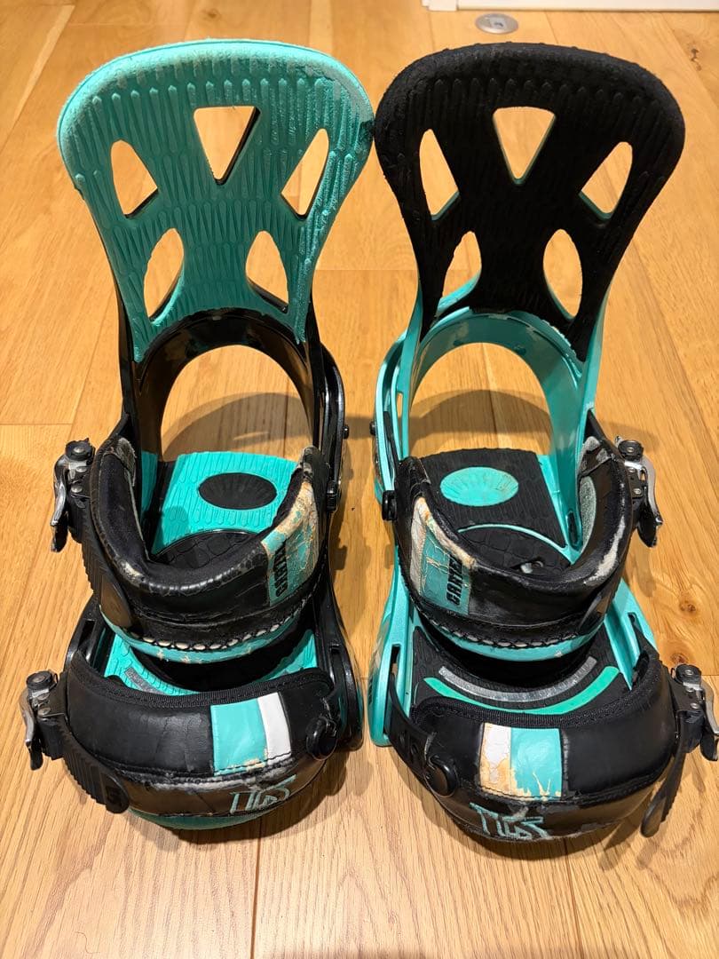 BURTON CARTEL Mサイズ