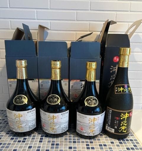 泡盛　沖之光　４本まとめて　経口年数記載なし２本