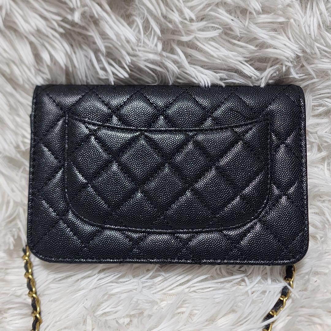 CHANEL　ショルダーバッグ　黒　ゴールドチェーン　ノベルティ　シャネル