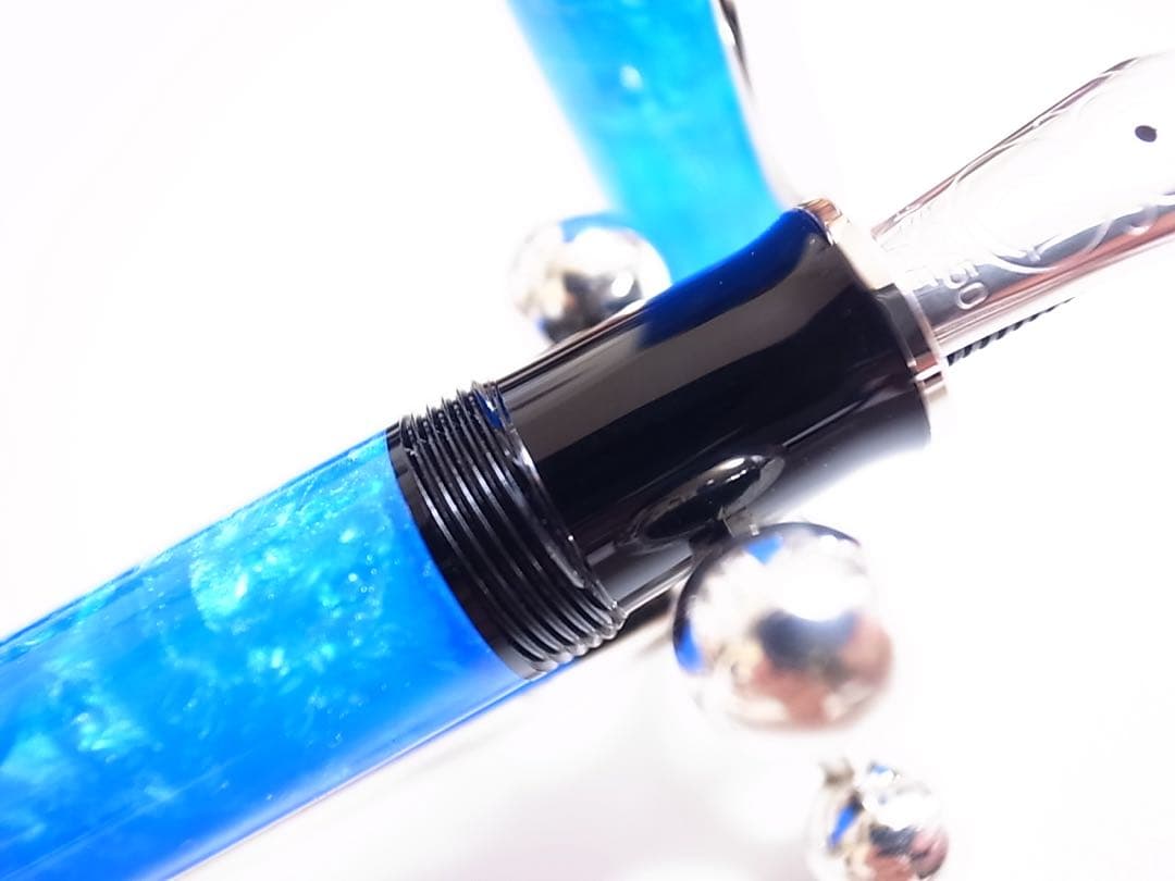 ペリカン万年筆　M805 ヴァイブラントブルー　ニブEF 【難あり】