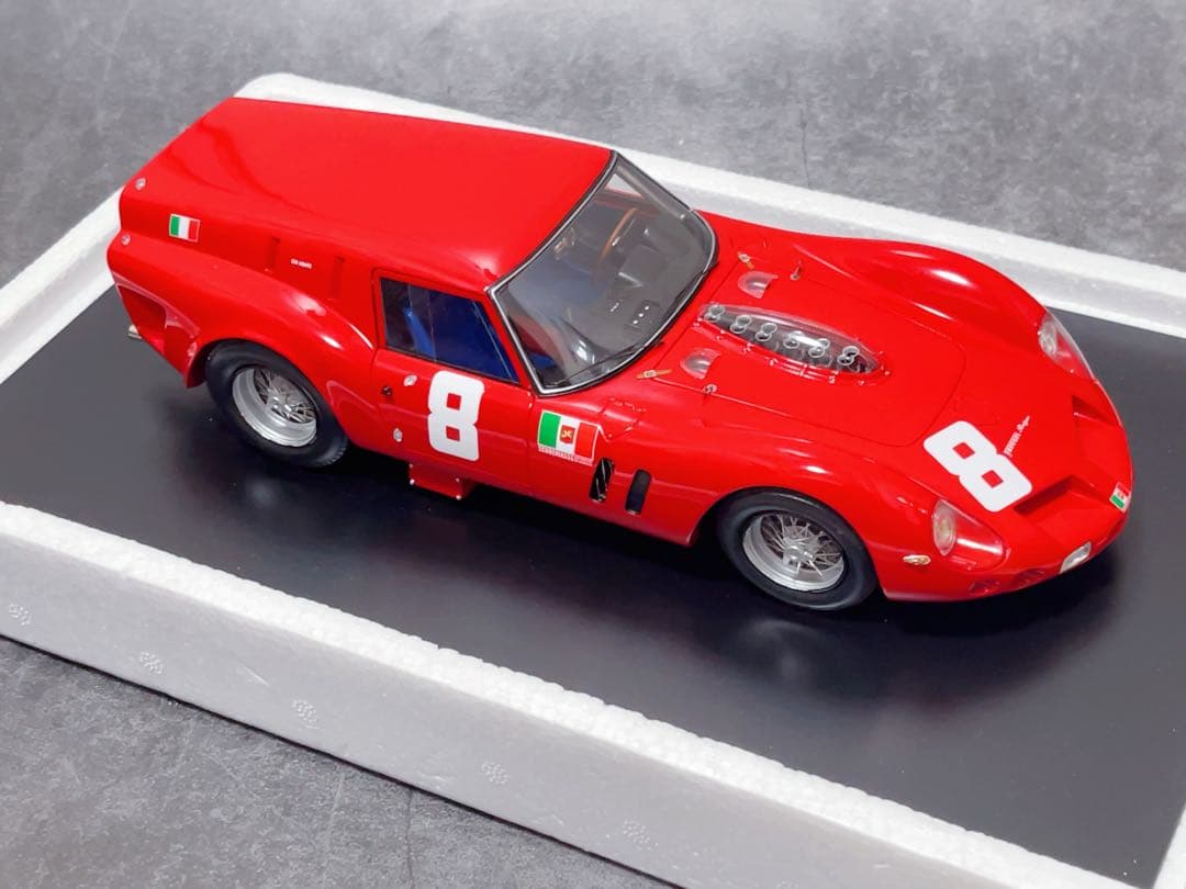 フジミ　1/18 完成品　フェラーリ　250GT BREADVAN 優勝車