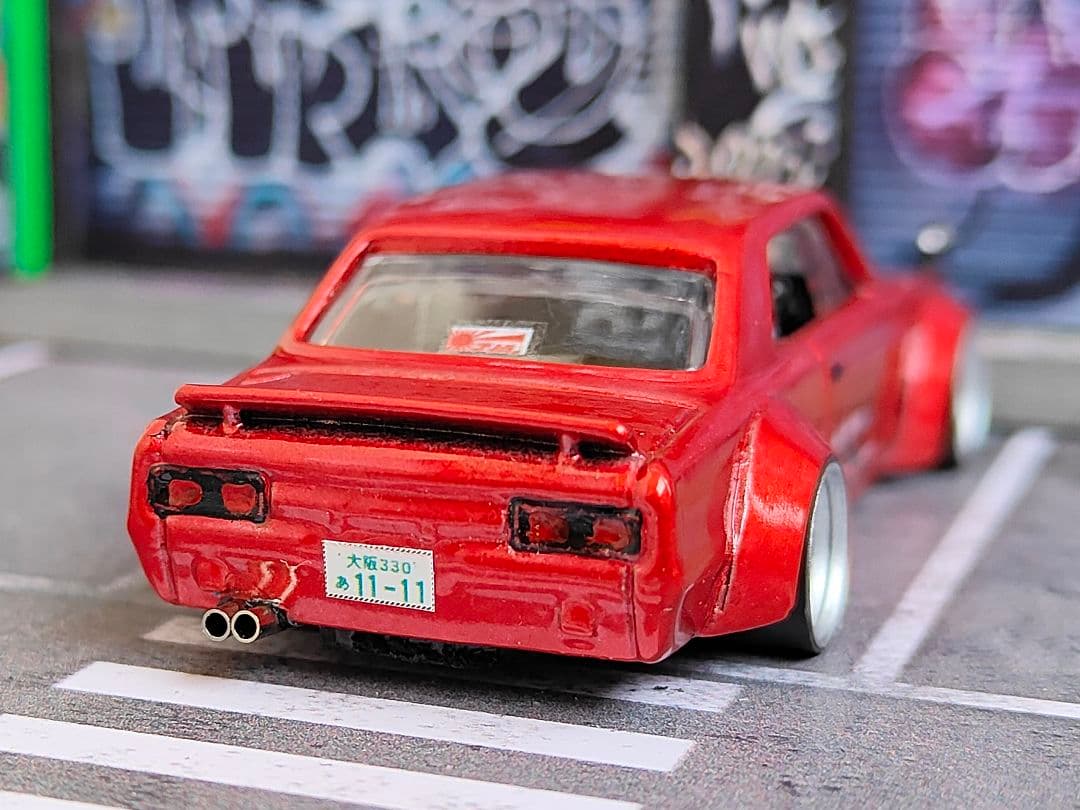ホットウィールカスタム GTR ハコスカ 赤 オーバーフェンダー☆トミカ改造