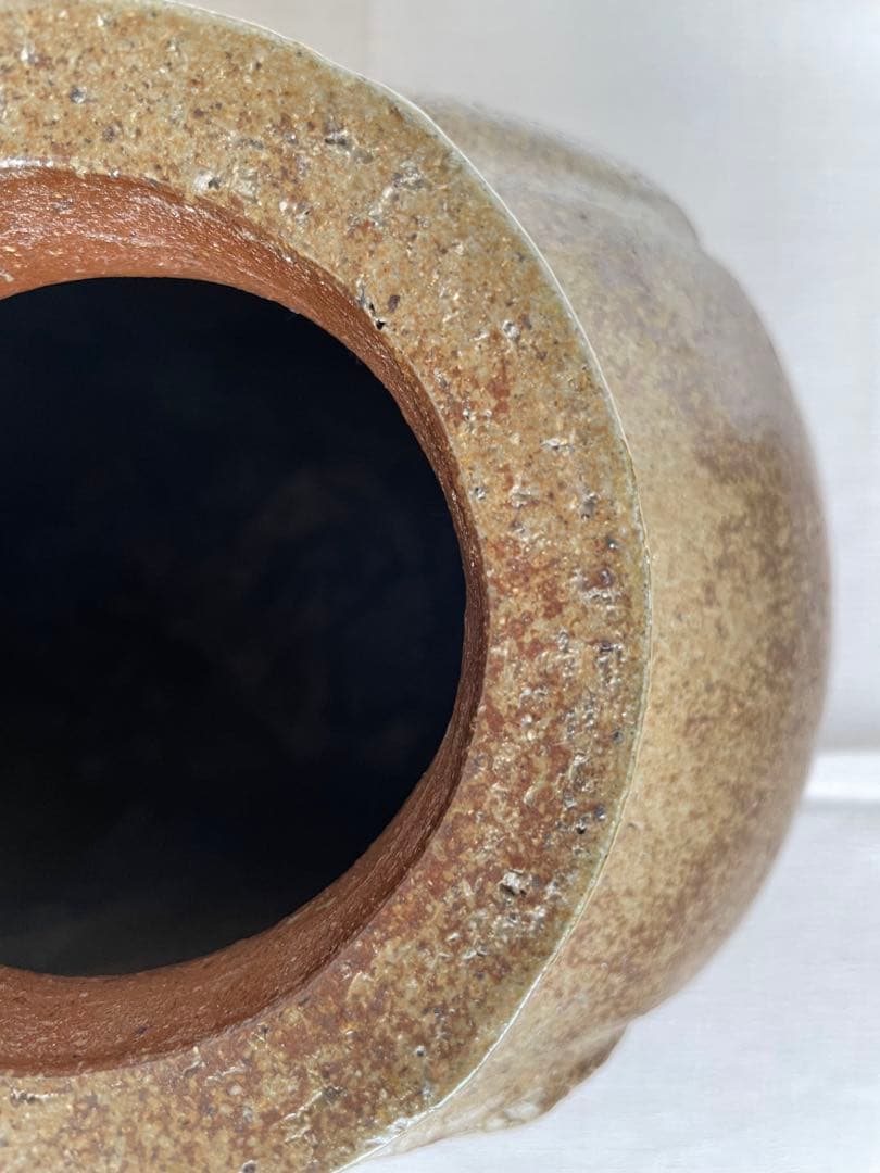 備前焼　岡本錦朋　花器　箱無し