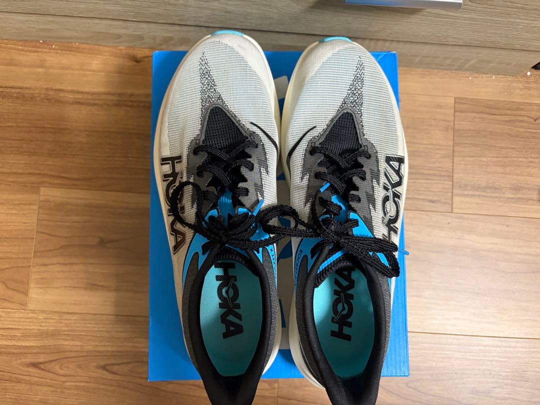 スパイク・シューズ HOKA Rocket X3 27.5cm