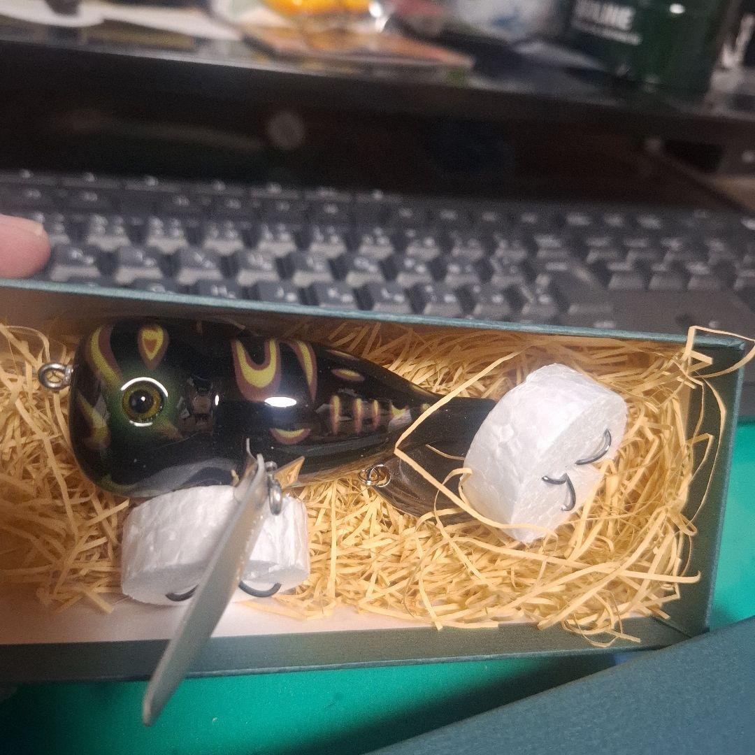 ノリーズ　ウォッシャークローラーフカフカ　ブラックアブラゼミ