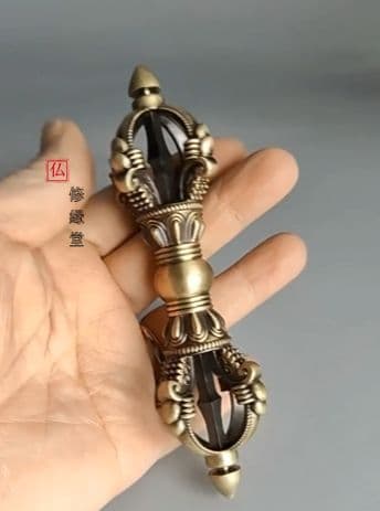 【修縁堂】密教法具 金剛杵 真鍮製 九鈷杵 仏教法具