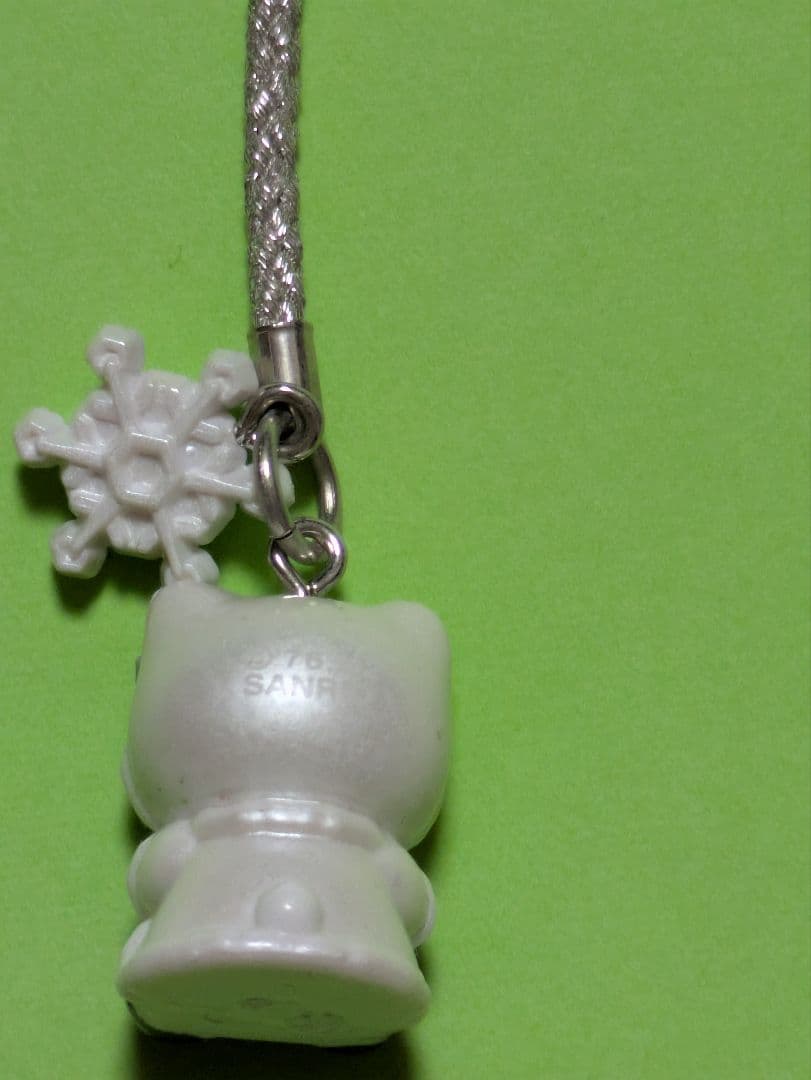 激レア　ハローキティ根付け クリスマス限定 サンタ　トナカイ　雪だるま