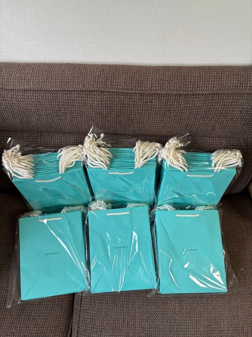 現行品　新品未使用Tiffanyティファニー　ミニショッパー紙袋 60枚セット