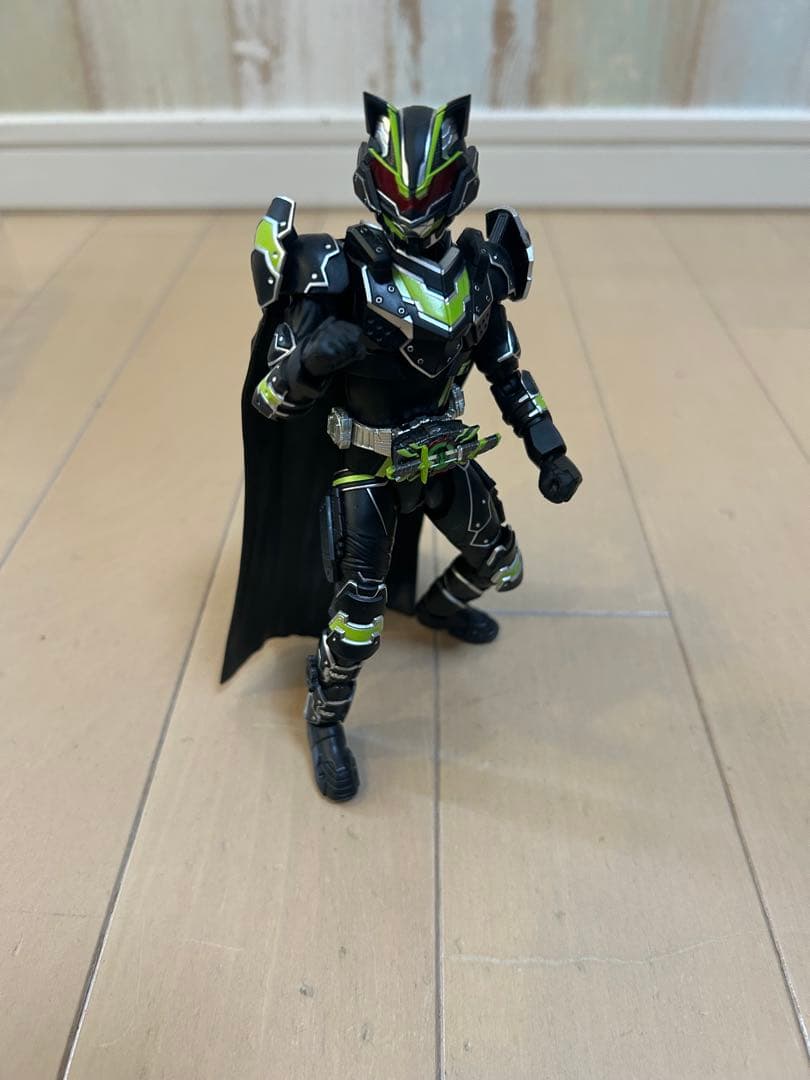 S.H.Figuarts 仮面ライダータイクーン　ブジンソード