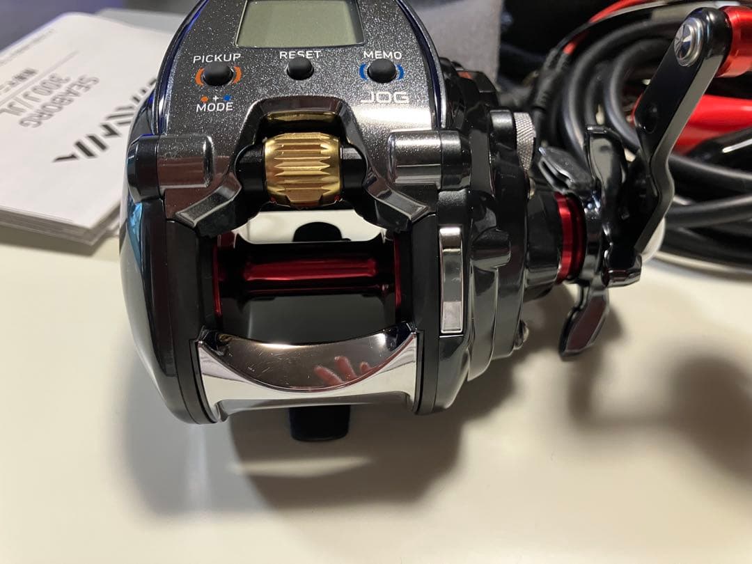 ダイワ　１９シーボーグ３００J