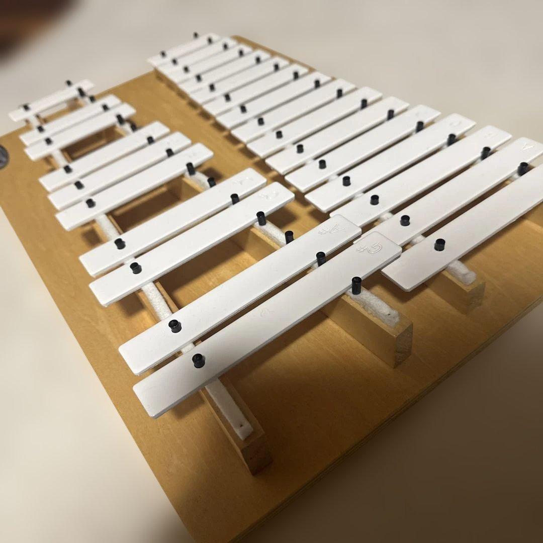 UTREMI グロッケンシュピール ホワイト