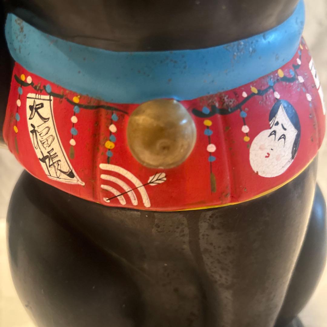 アンティーク妖艶な瞳とシュッとしたお顔立ちおかめさんが福を運ぶ特大招き猫