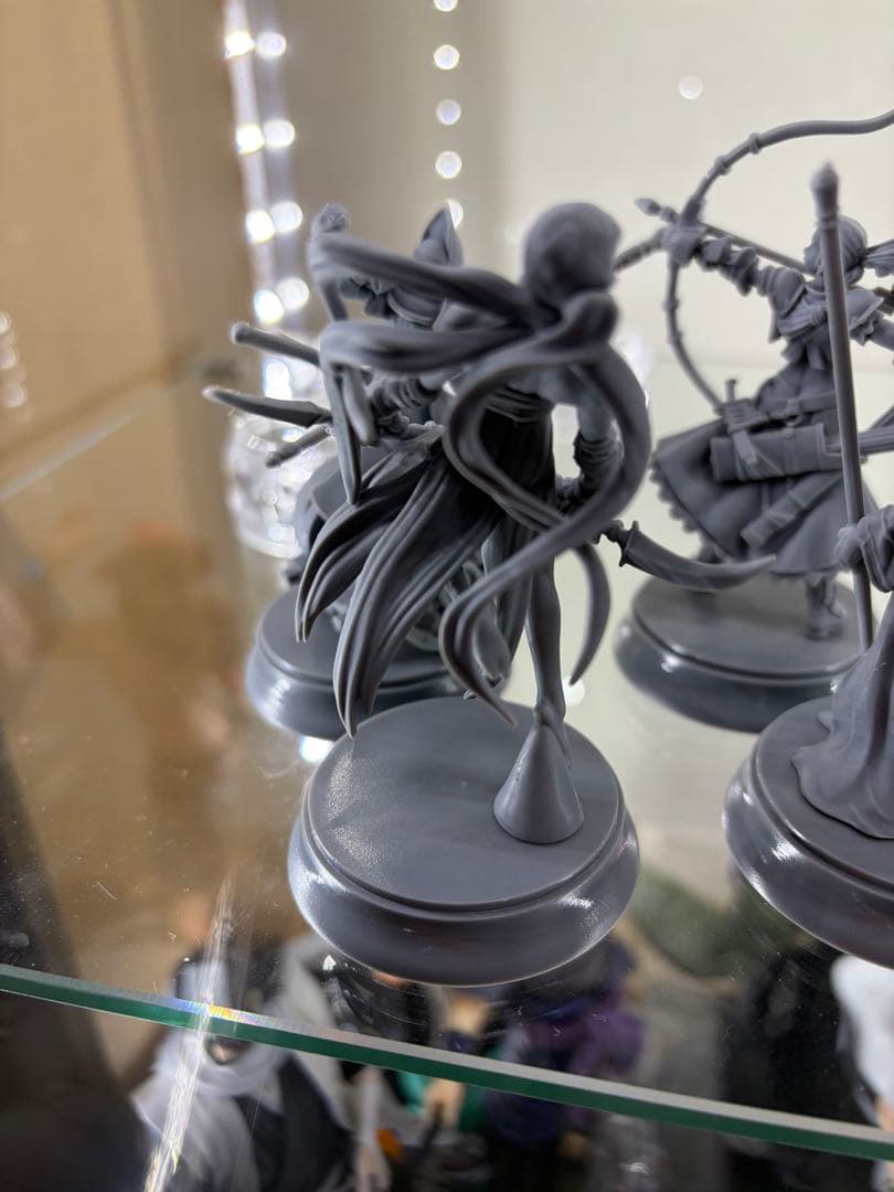 Fate サーヴァント　クラスカード　フィギュア　モニュメント