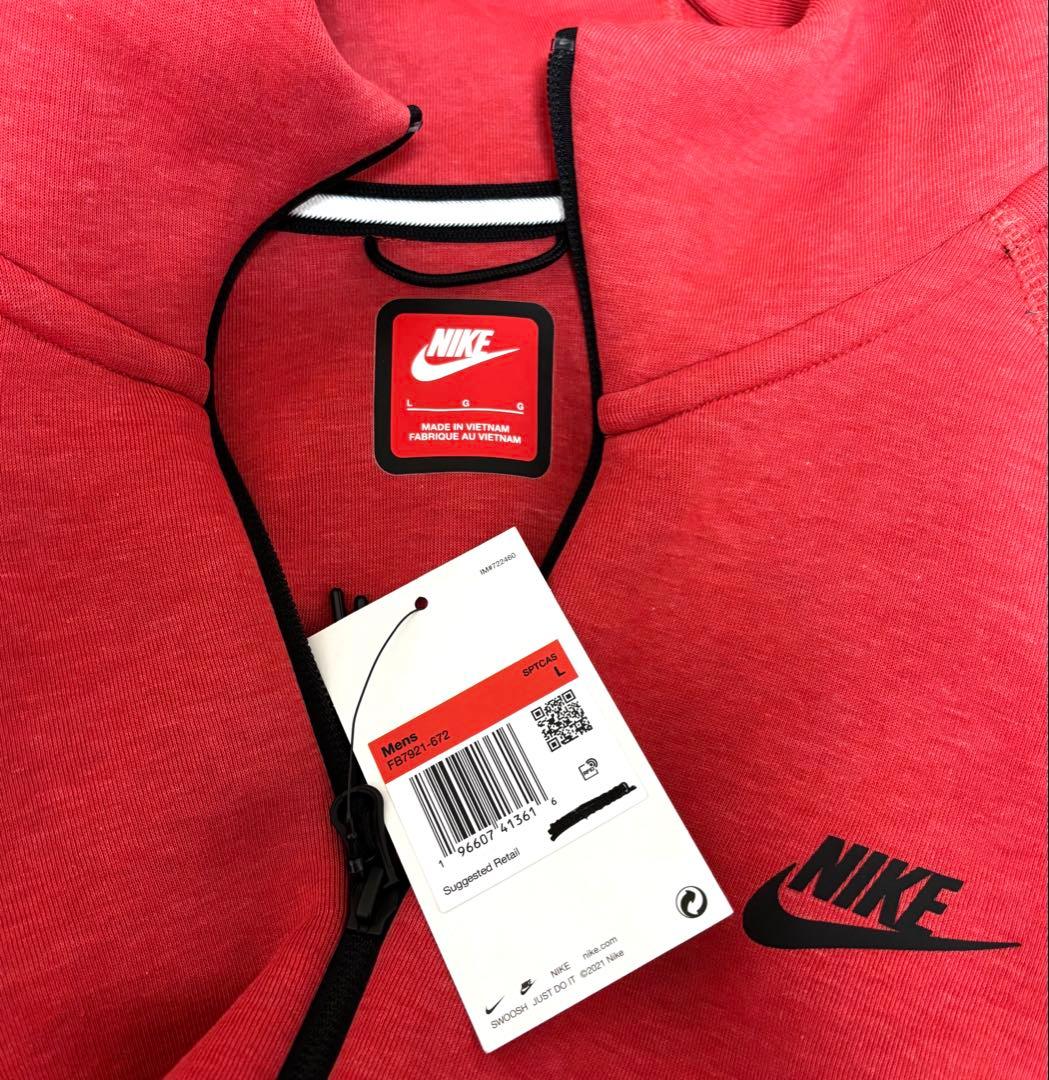 【NIKE】新品タグ付 海外限定品 テックフリース 上(L)、下(M) レッド