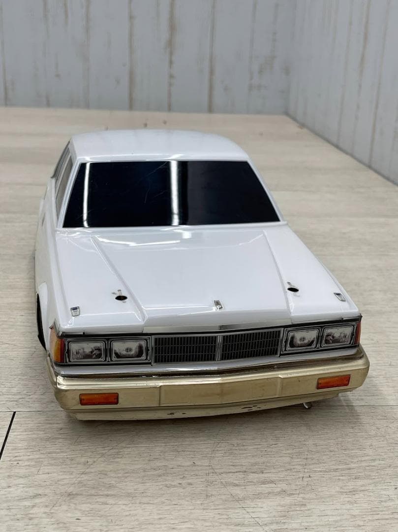 ヨコモ ドリフトパッケージ 4WD シャーシ KOプロポ セドリック 充電器