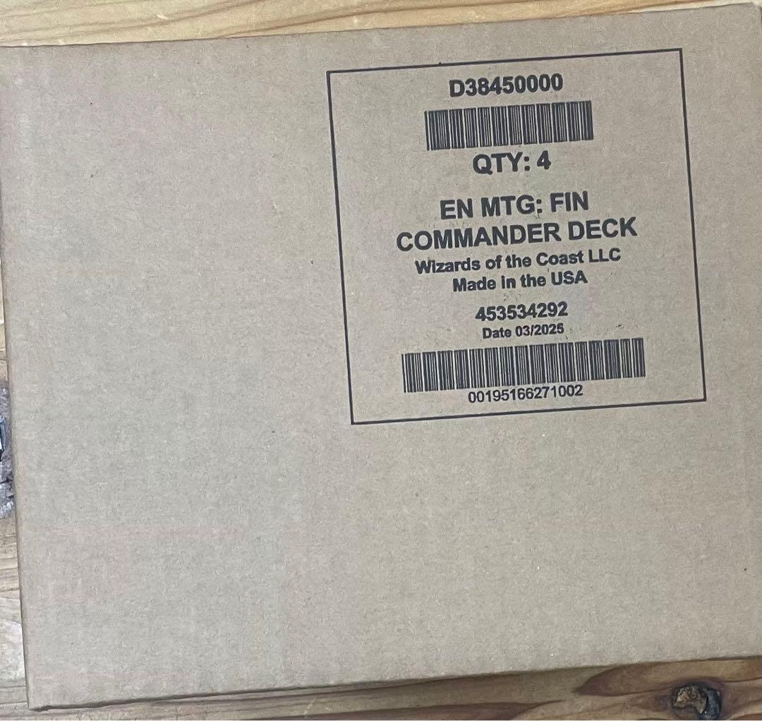 英語　統率者　FINAL FANTASY コマンダーデッキ 4個セット