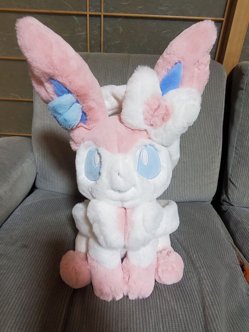 【ゲリラセール最終価格】ふわふわ抱きぬいぐるみ　ブラッキー、ニンフィア