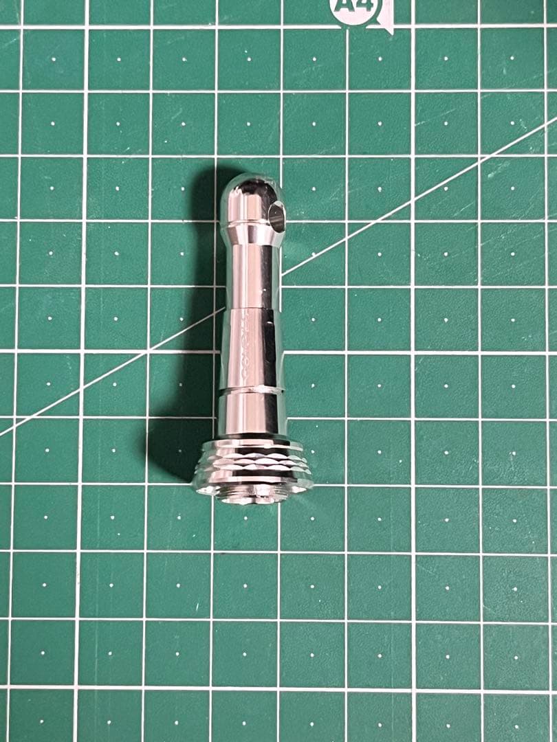 リール 23STRADIC c2000SHG