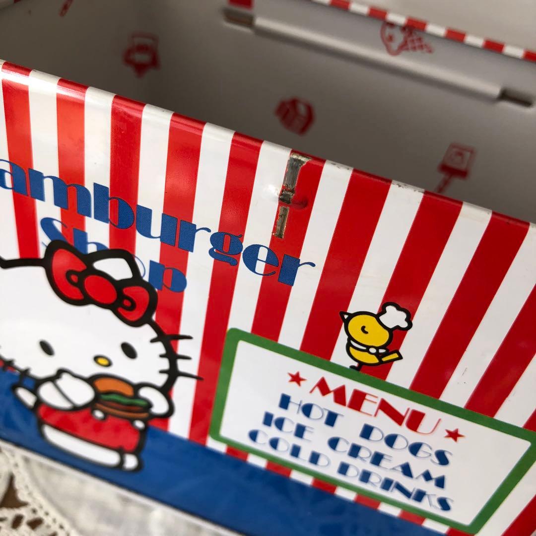 昭和レトロ　1983年　 ハローキティ　ハンバーガーshop柄 缶　希少品