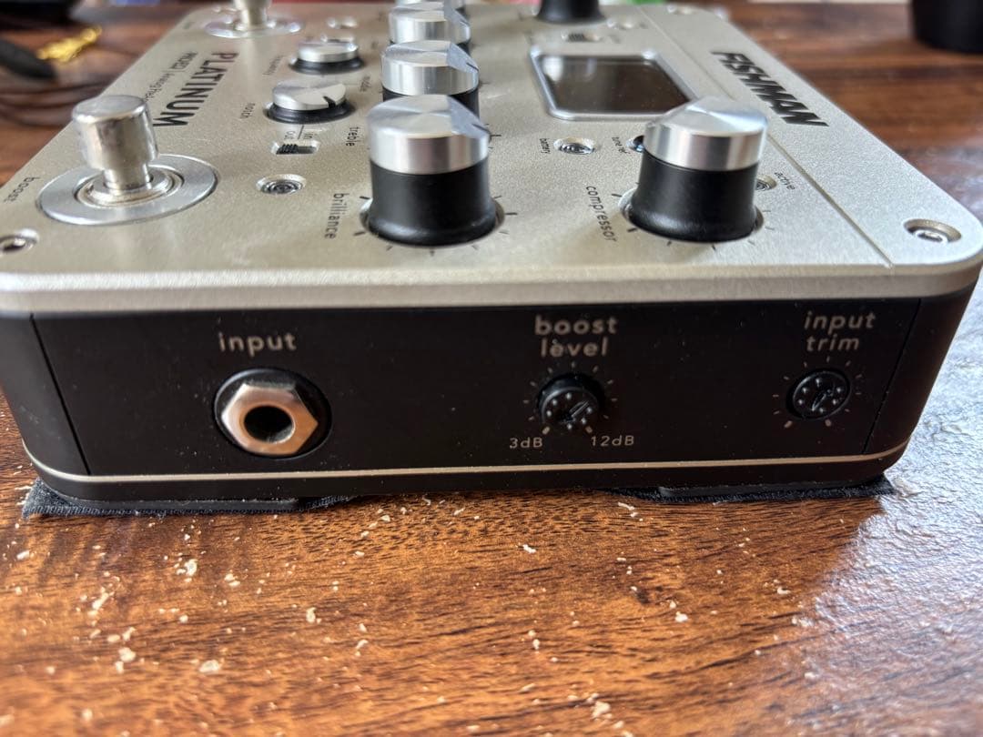 Fishman Platinum Pro EQ アナログプリアンプ