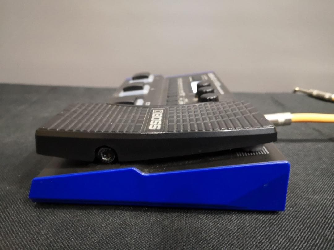 ◆大感謝祭!! BOSS GT-1 ギターエフェクター m0o9301