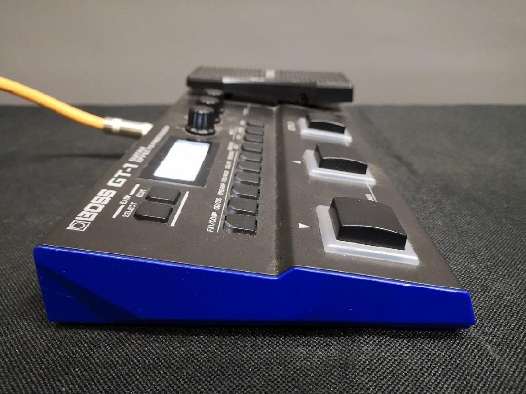 ◆大感謝祭!! BOSS GT-1 ギターエフェクター m0o9301