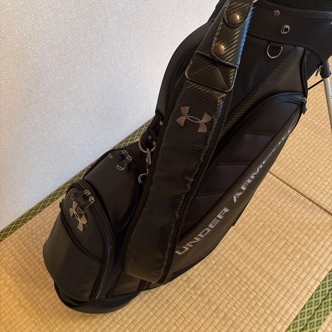 希少品UNDER ARMOUR スタンド式キャディバッグ