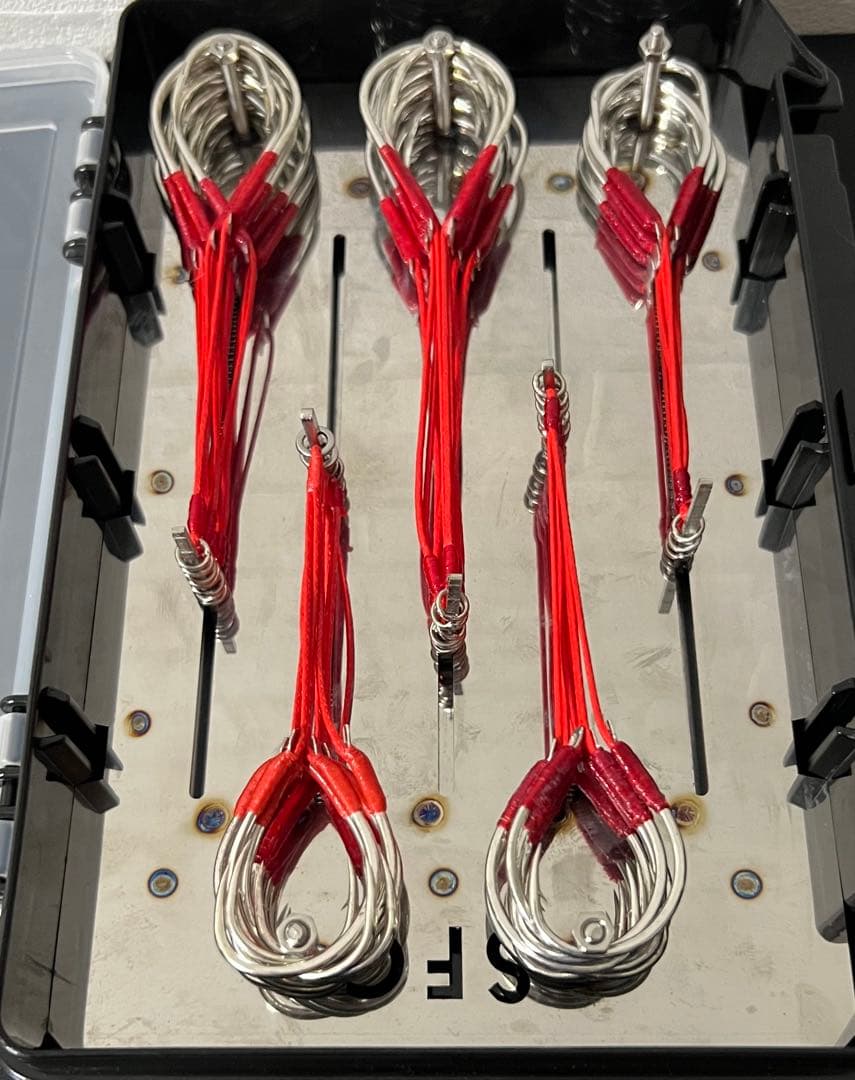 海底制圧フックストッカー　自作アシストフック30本付き　シーフロアコントロール