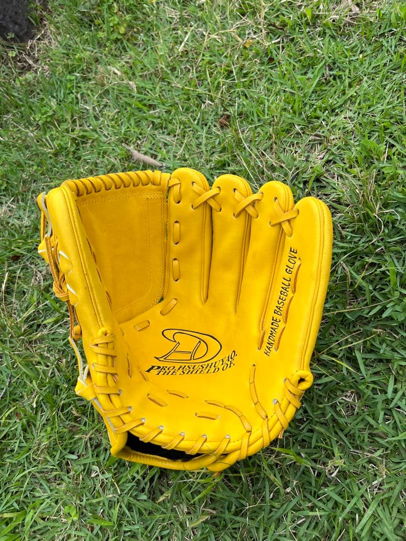 新品　硬式　ピッチャー用　グローブ