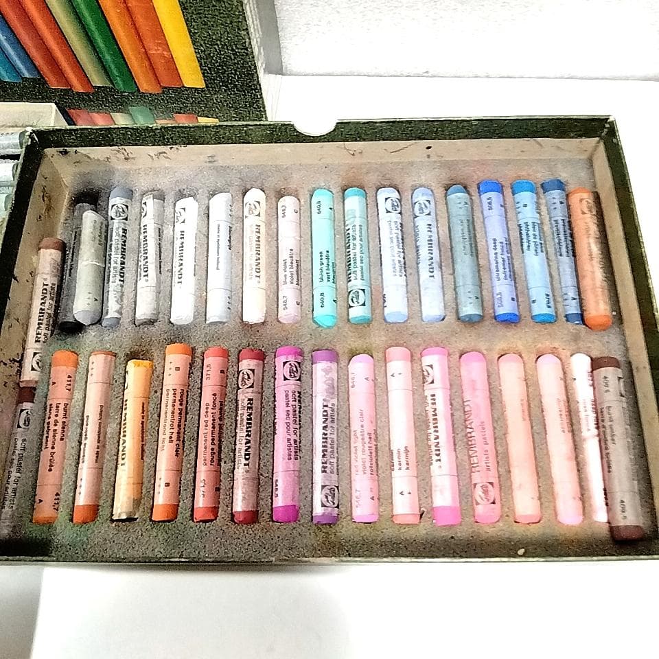 レンブラント ソフトパステル 60色　REMBRAND