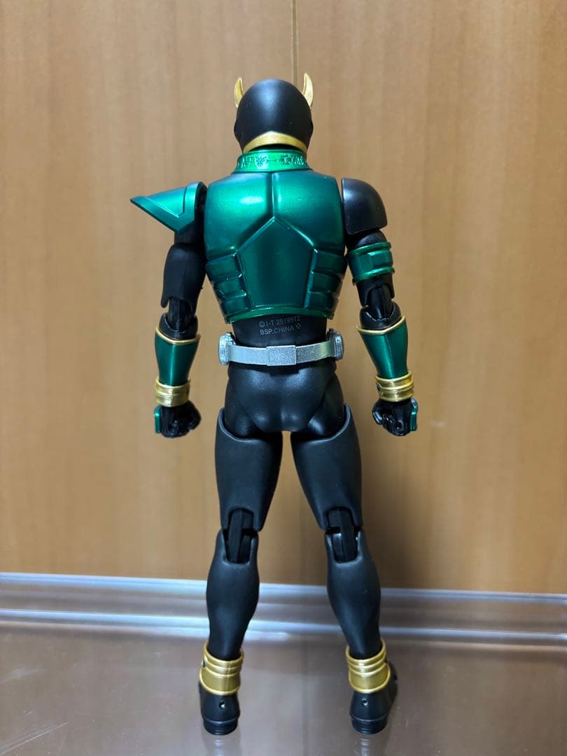 真骨彫製法　仮面ライダークウガ　ペガサスフォーム
