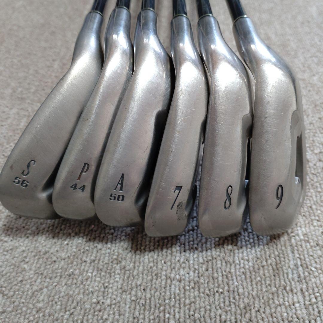 ★ゼクシオアイアンクラブ６本セット(中古）美品
