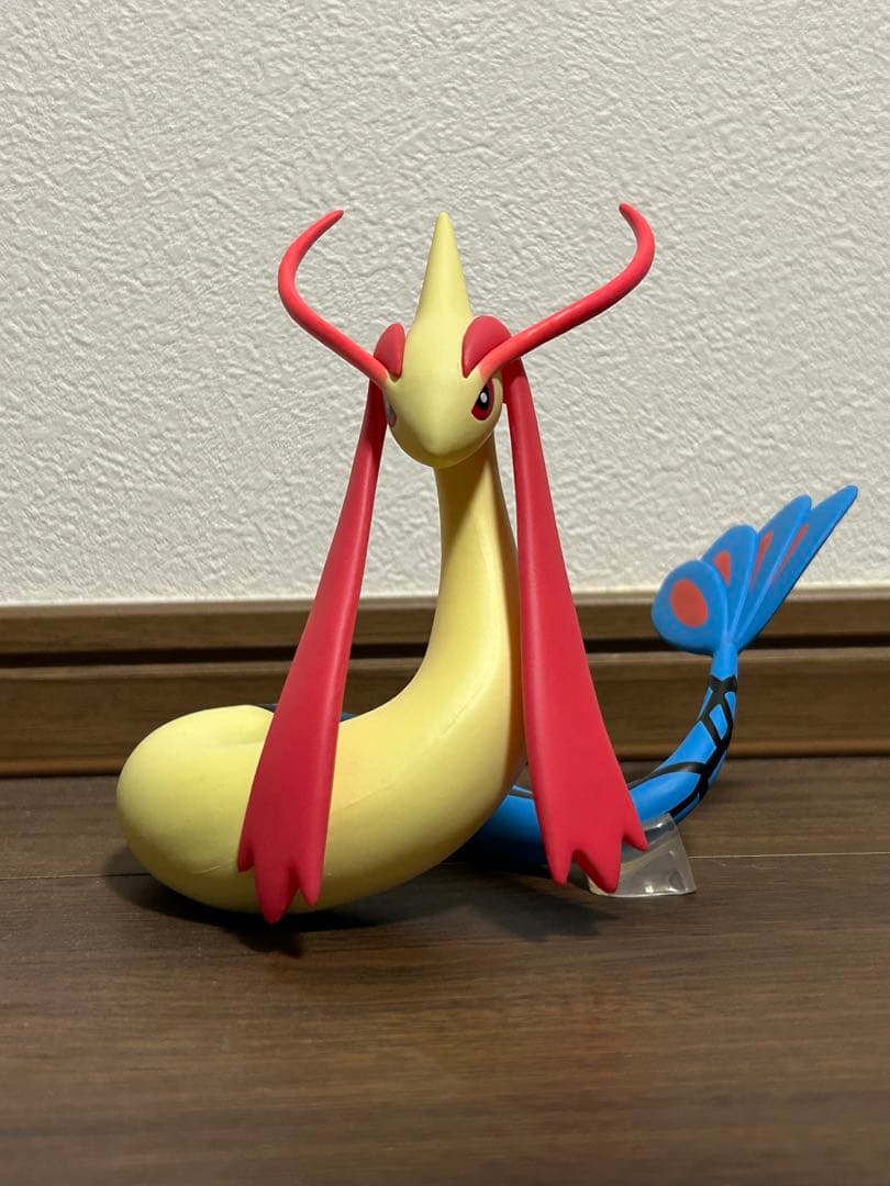 ポケモンスケールワールド　ミロカロス