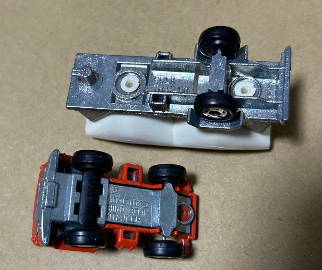 日本製 トミカ 日野 バルクトレーラー