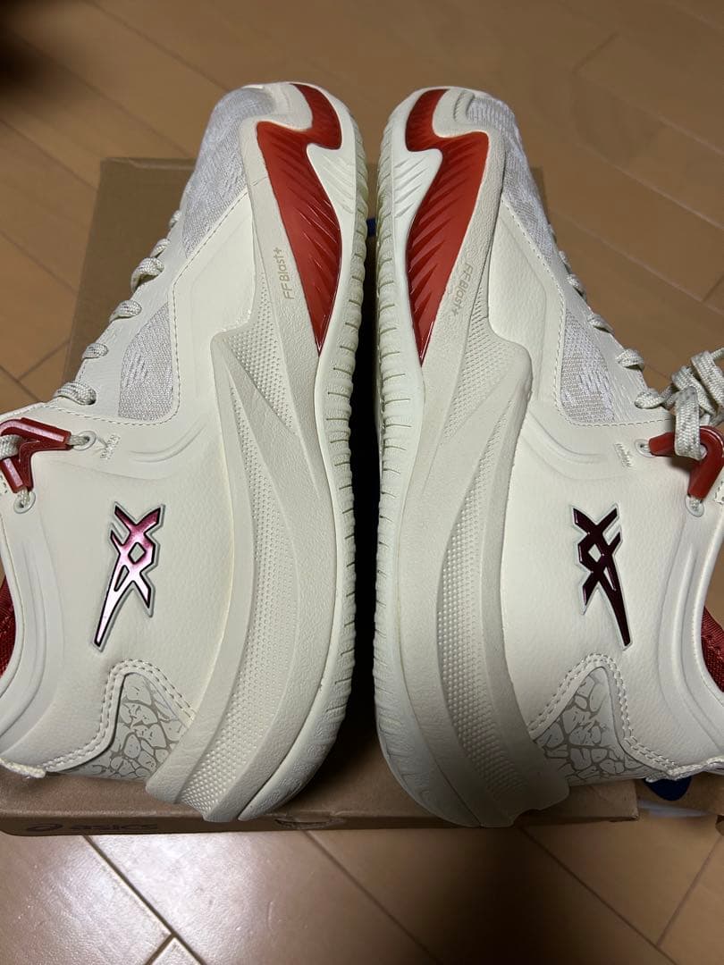 NOVA SURGE LOW 2 27.5㎝