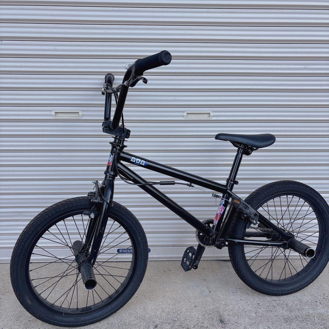 黒　BMX自転車