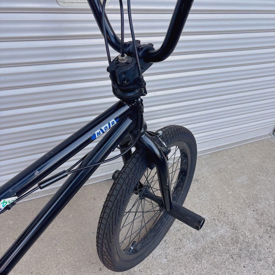 黒　BMX自転車