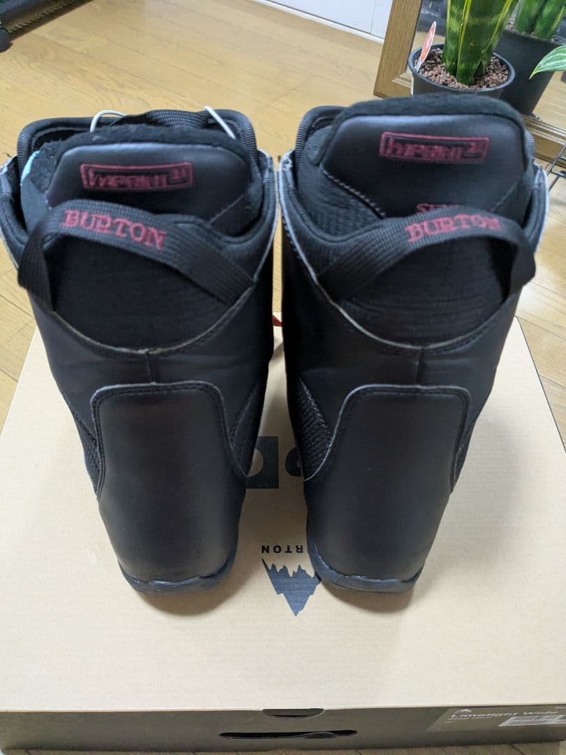 Burton Ruler スノーボードブーツ 女性用 ブラック