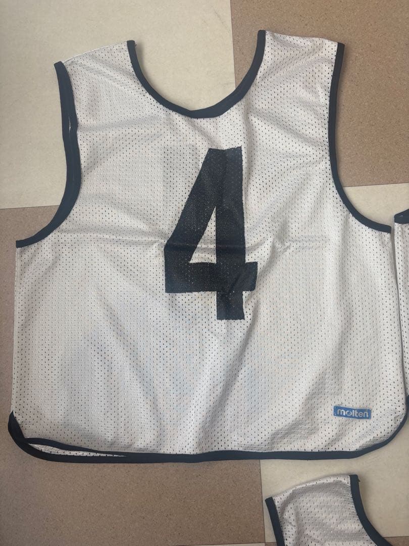 バスケットボール ビブス 4-8 & 15-20収納袋付き&メッシュビブス